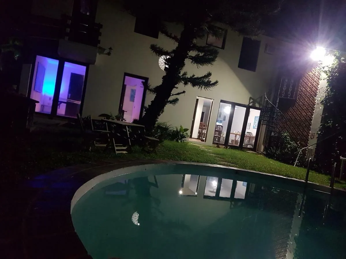 Paradise Hostel E Camping Cabo Frio Szálloda